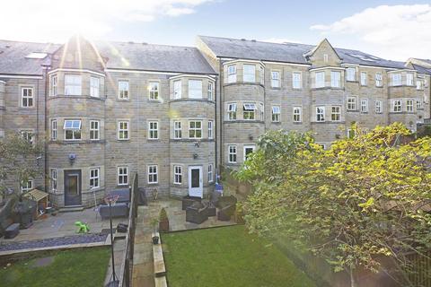 4 bedroom townhouse for sale, College Drive, Ilkley LS29