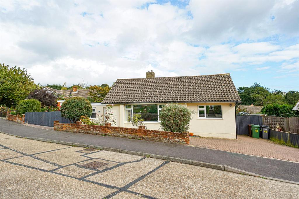 Ashford Way, Hastings 3 bed detached bungalow for sale £450,000