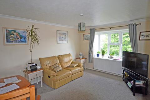 2 bedroom maisonette for sale - Chilham Close, Frimley, Camberley, GU16