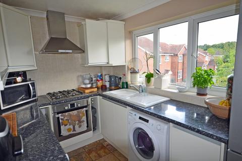11 Chilham Close, Frimley, Camberley, GU16 9YA
