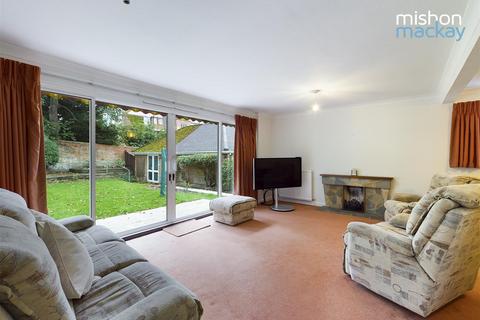 4 bedroom house to rent, Varndean Drive, Brighton, BN1 6RS