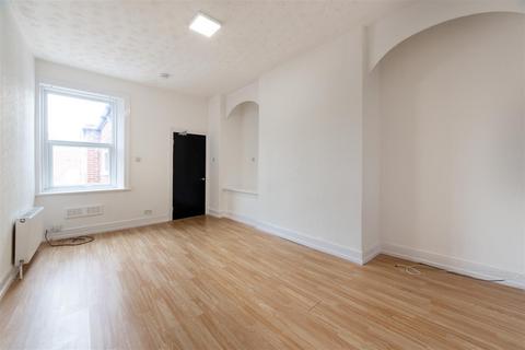 2 bedroom flat to rent - Dilston Road, Fenham, NE4