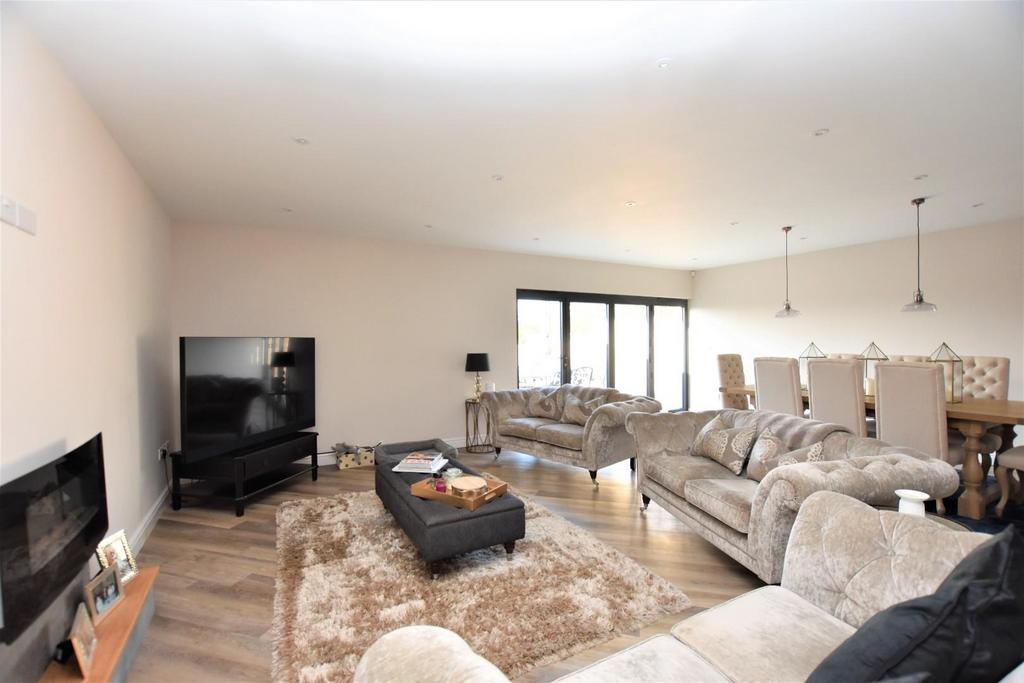 Sitting room.JPG