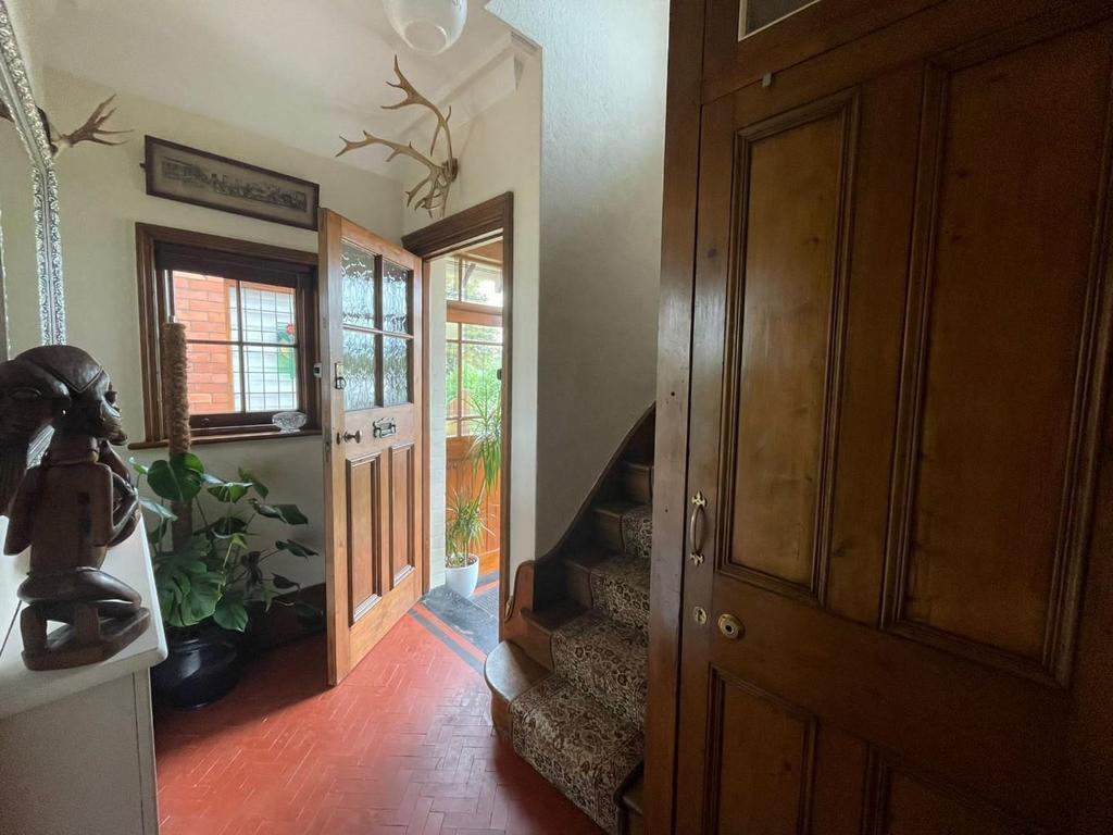 Kingshill Road, Dursley 3 bed semidetached house for sale £400,000