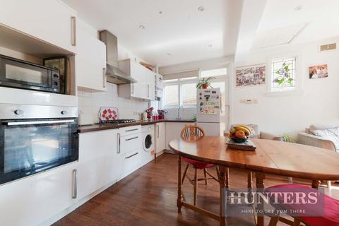 168 Douglas Road, Surbiton, KT6 7SE