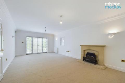 5 bedroom house to rent, Tongdean Road, Hove, BN3 6QE
