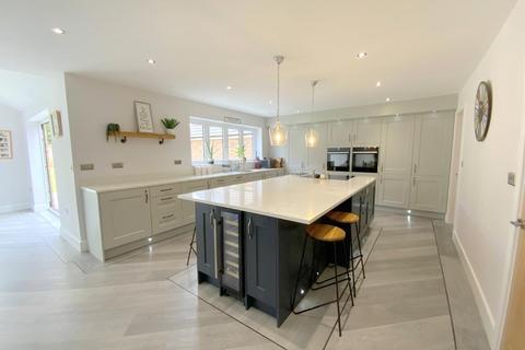 4 bedroom detached house for sale, Thoresby Lane, Tetney