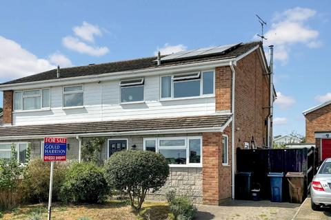 3 bedroom semi-detached house for sale, Grasmere Road, Kennington, Ashford TN24