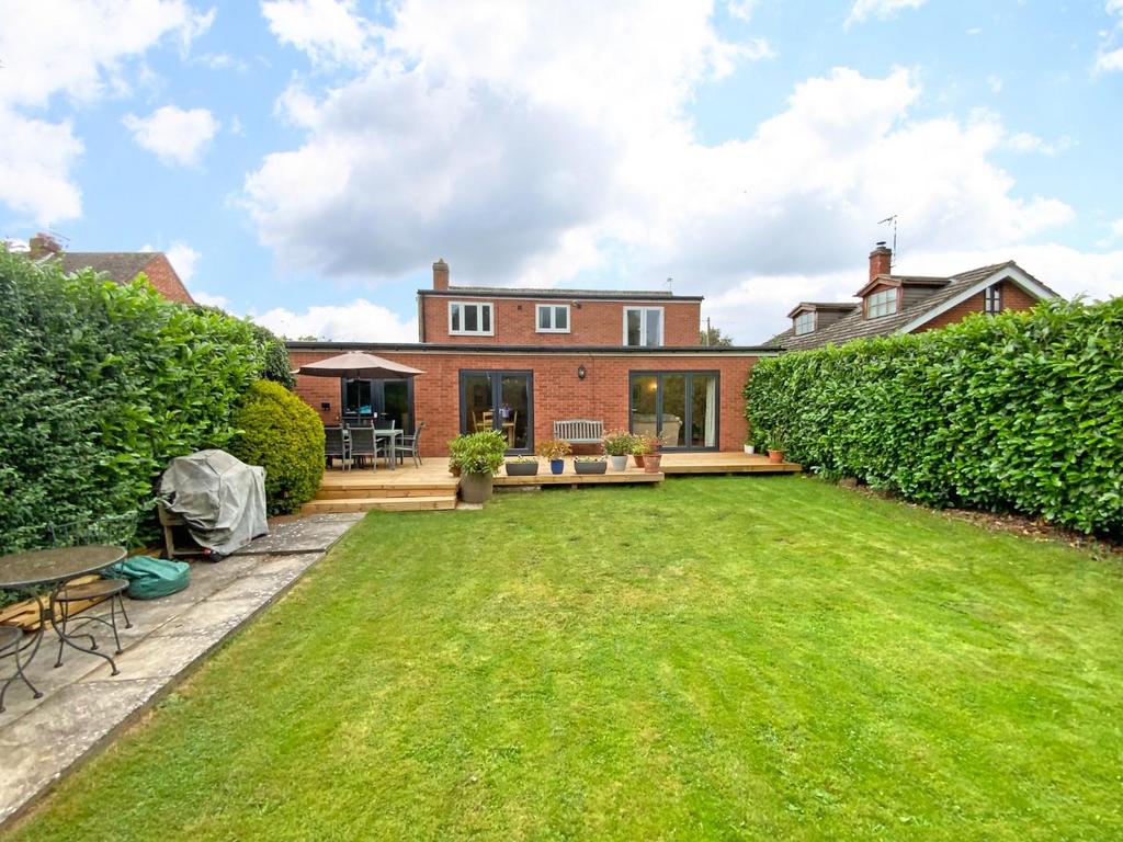 Ingarsby Close, Houghton on the Hill, Leicestershire 4 bed detached