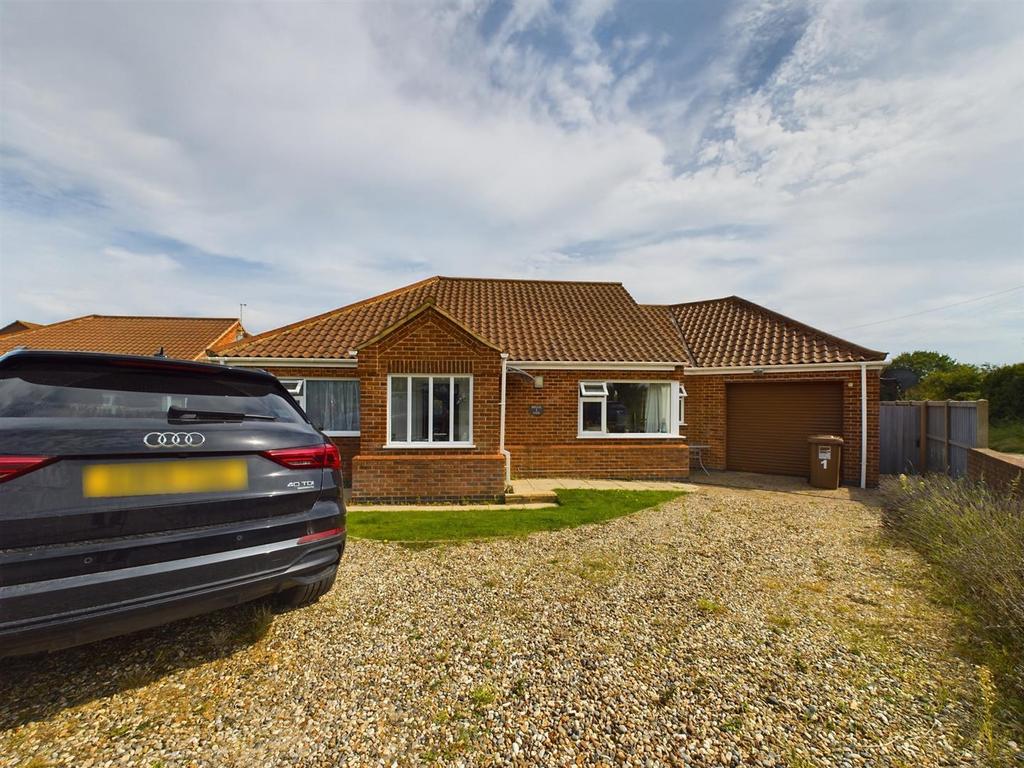 Heath Lane, Mundesley, Norwich 2 bed property for sale £425,000