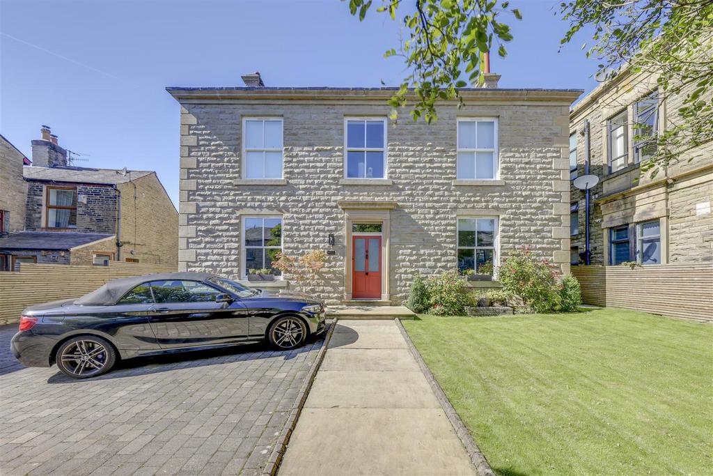 Burnley Road, Crawshawbooth, Rossendale 4 bed detached house for sale