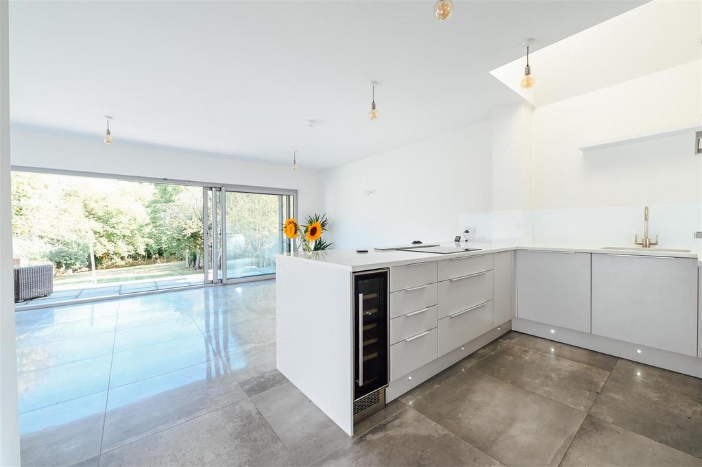 35 Runnalow, Letchworth-11.jpg