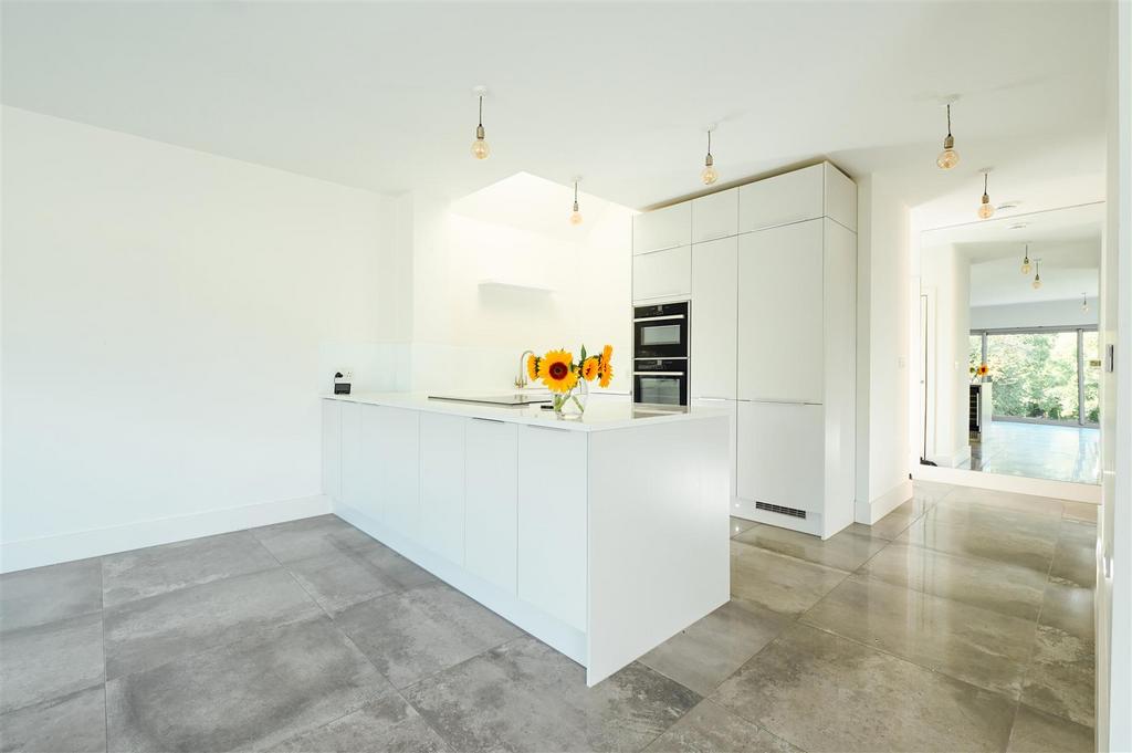 35 Runnalow, Letchworth-19.jpg