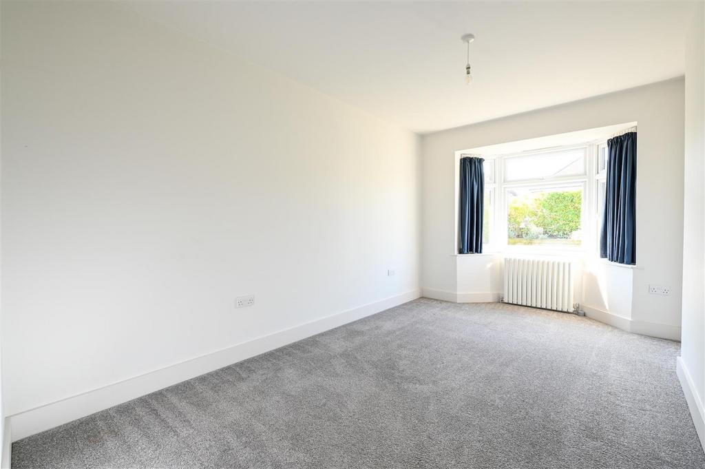 35 Runnalow, Letchworth-02.jpg