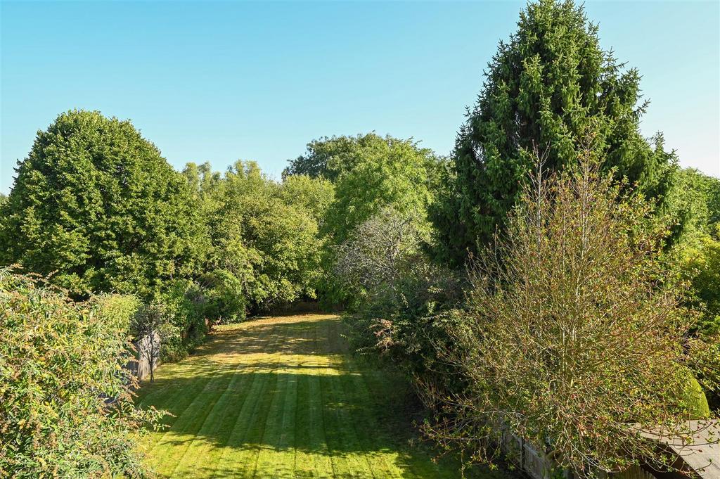 35 Runnalow, Letchworth-07.jpg
