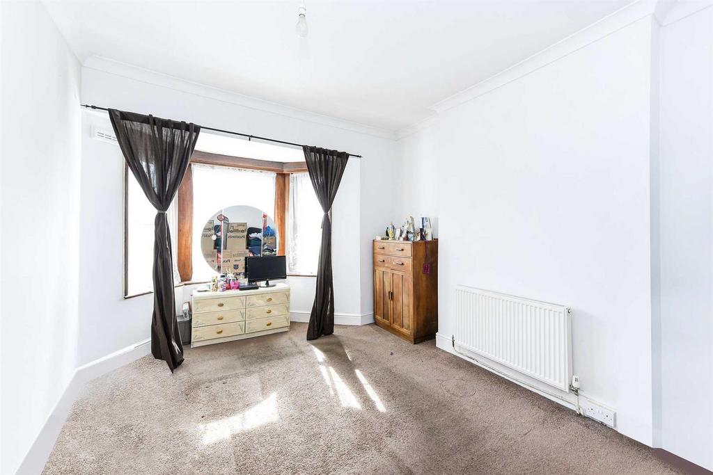 89 Hainault Road-33.JPG