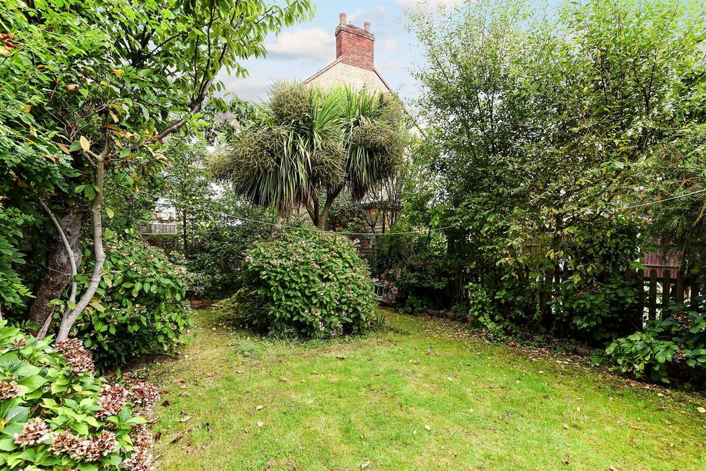 89 Hainault Road-20.JPG