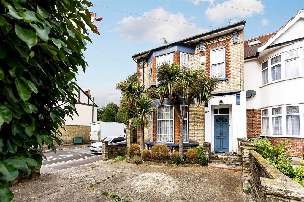 89 Hainault Road-35.JPG