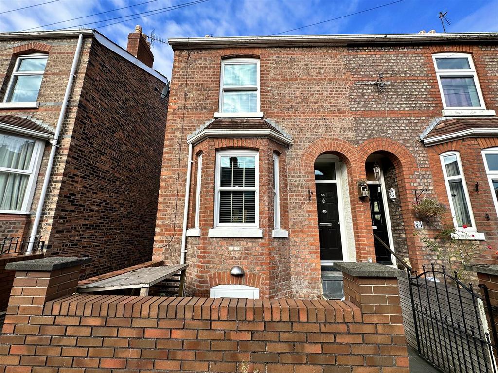 Borough Road, Altrincham 3 bed terraced house £1,450 pcm (£335 pw)