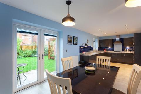 4 bedroom detached house for sale, Goldfinch Way, Easingwold