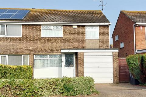 3 bedroom semi-detached house to rent - Beech Drive, Broadstairs