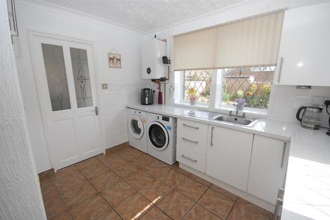 34 Brigshaw Drive, Allerton Bywater, Castleford, WF10 2HT