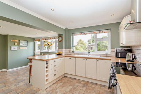 4 Ripon Way, Carlton Miniott, Thirsk, YO7 4LR
