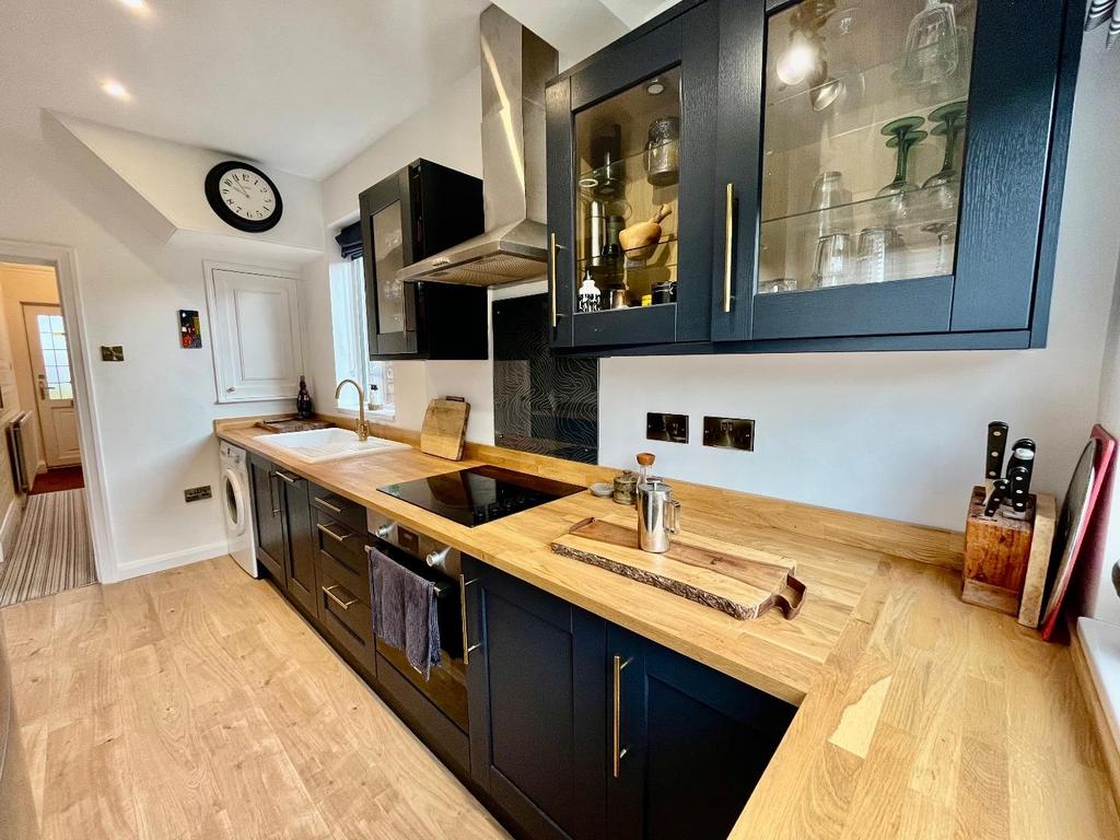 Salutation Road, Darlington 3 bed semidetached house for sale £250,000