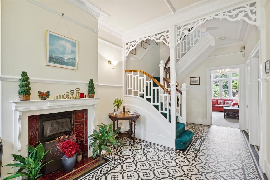Foster Road, London, W4 6 bed semidetached house £2,850,000