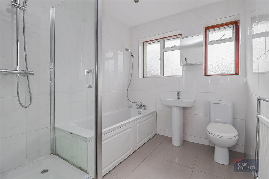Family bathroom