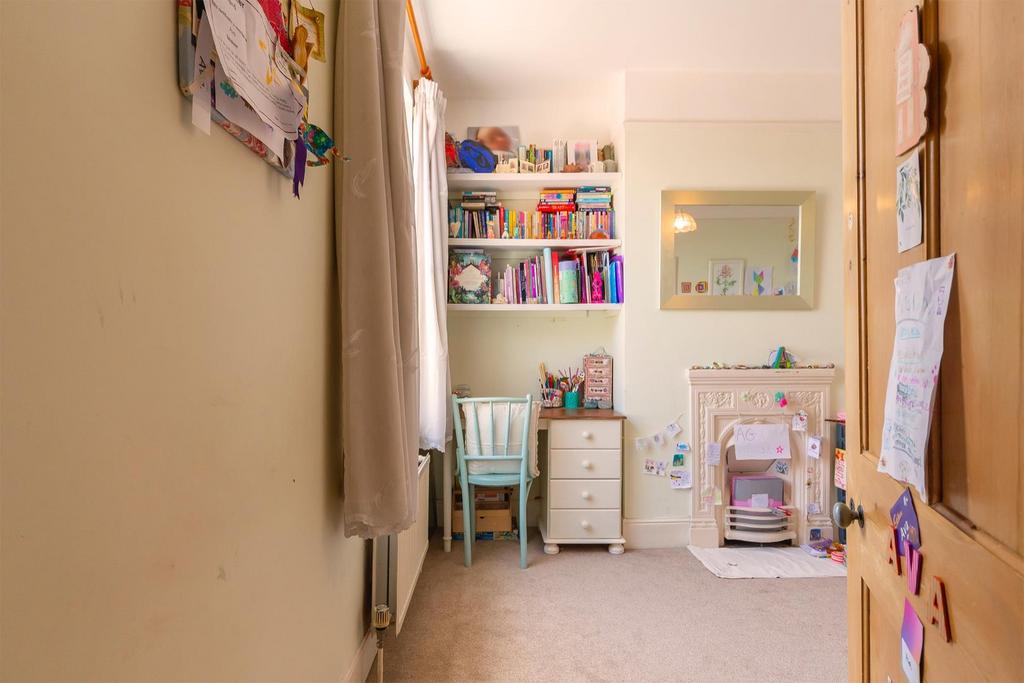 DAORKCOTNAUQ13 - Bedroom C.jpg