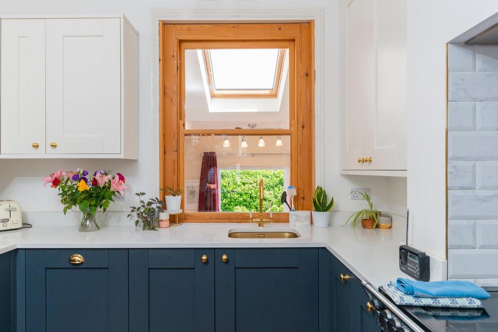 DAORKCOTNAUQ13 - Kitchen A.jpg