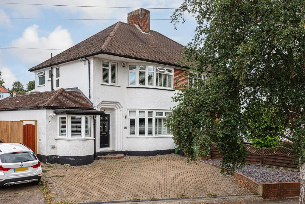Sterry Drive, Worcester Park 4 bed semidetached house for sale £785,000