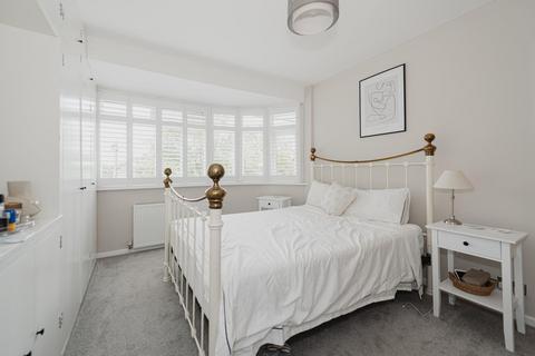 4 Sterry Drive, Epsom, KT19 0TG