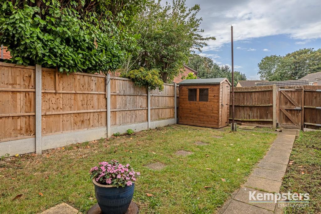 Rear Garden 1.jpg