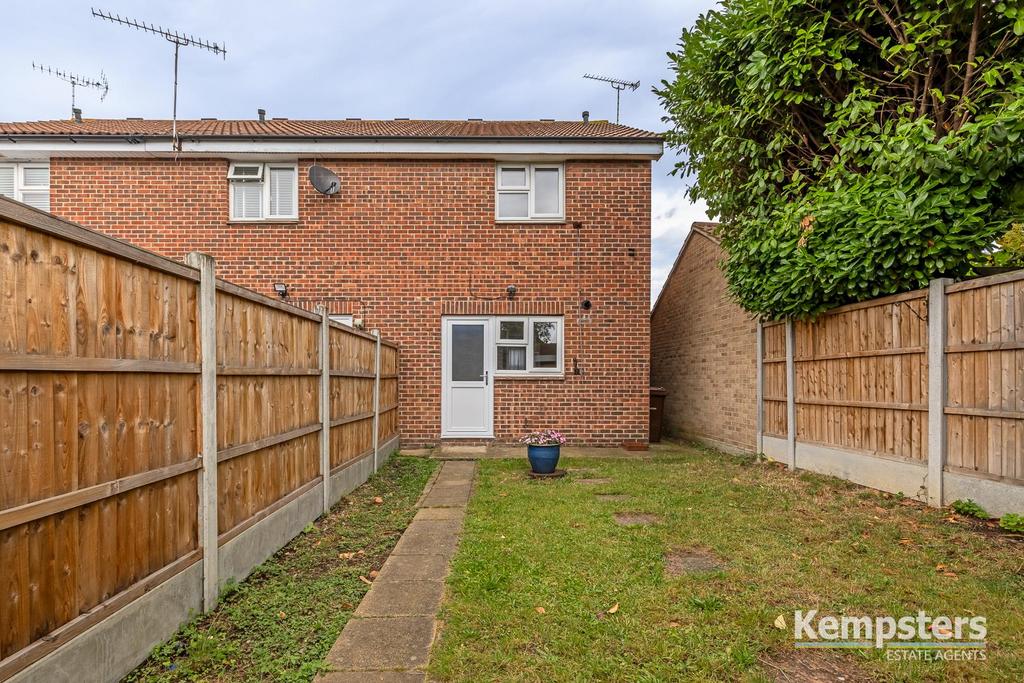 Rear Garden 4.jpg