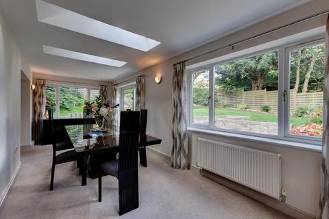 11a Cavendish Avenue, Dore, Sheffield, S17 3NJ