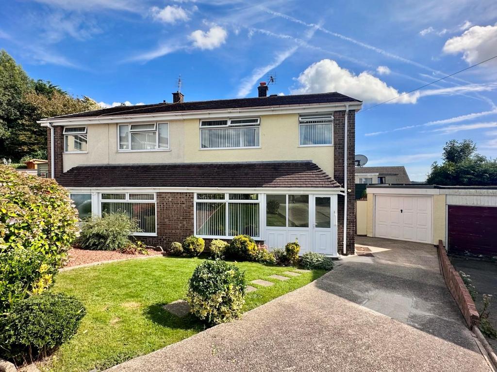 Glen View, Litchard, Bridgend County Borough, CF31 1QU 3 bed semidetached house for sale £259,995