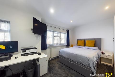 67 Hampden Road, Harrow, HA3 5PS