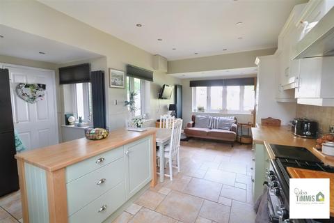 Park View Brook Lane, Endon, Stoke-on-trent, ST9 9EZ