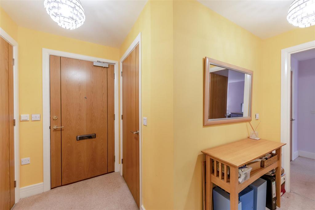 8539278-interior09.jpg