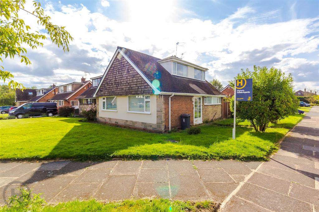 Porthleven Crescent, Tyldesley... 3 bed semidetached bungalow £1,150