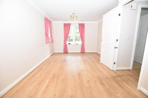 2 bedroom apartment for sale, Stirling Court, Nightingale Close, Newbold Road, Chesterfield, S41 7NZ