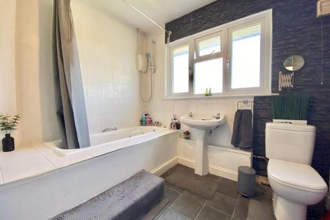 17 Lime Grove, Hayes, UB3 1JJ