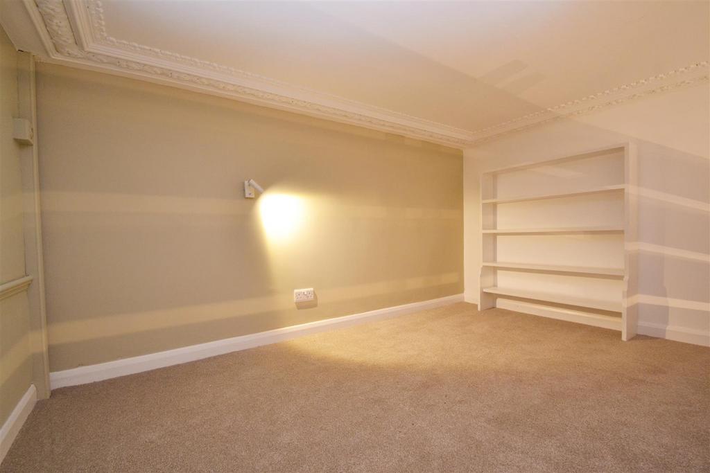 Mez bedroom.jpg