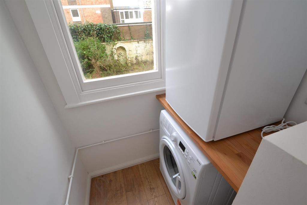 Utility room.JPG
