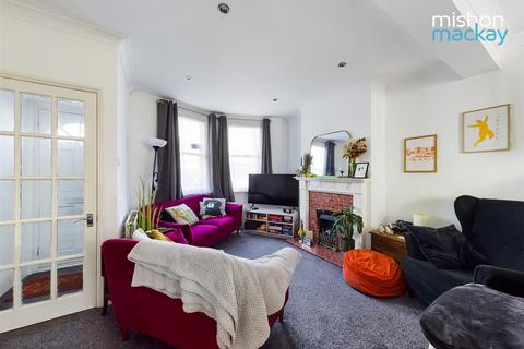 2 bedroom house to rent - Surrey Street, Brighton, East Sussex, BN1 3PA