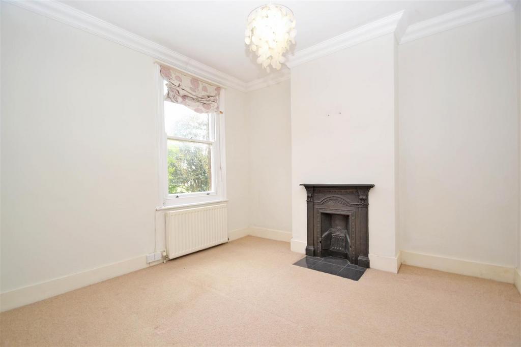 Bedroom.jpg