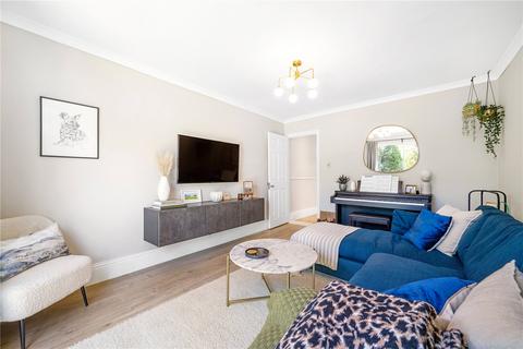 109 Friern Road, London, SE22 0AZ