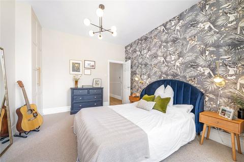 109 Friern Road, London, SE22 0AZ